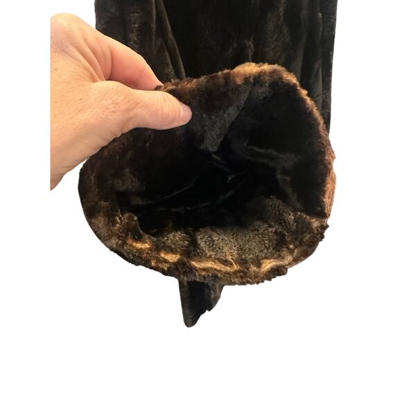Michael’s Furs Lynn Mass Black Mink Fur Coat Brown collar Women's size Medium - Picture 5 of 13